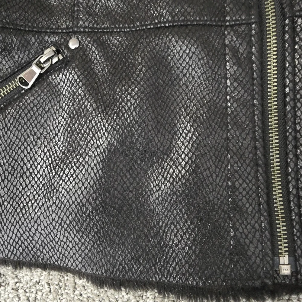 VTG Cache Faux Snakeskin Shimmer Leather Fur Trim Zip Jacket Womens‎ L